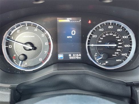 Certified 2021 Subaru Ascent Limited w/ Technology Package image 16