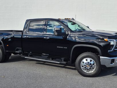 New 2026 Chevrolet Silverado 3500 LTZ w/ LTZ Plus Package