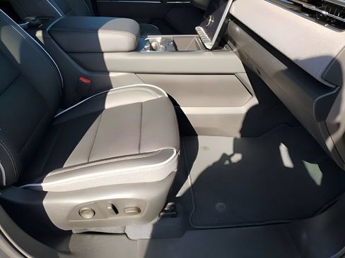 New 2026 GMC Sierra EV Elevation w/ Premium Package AWD/4WD image 16