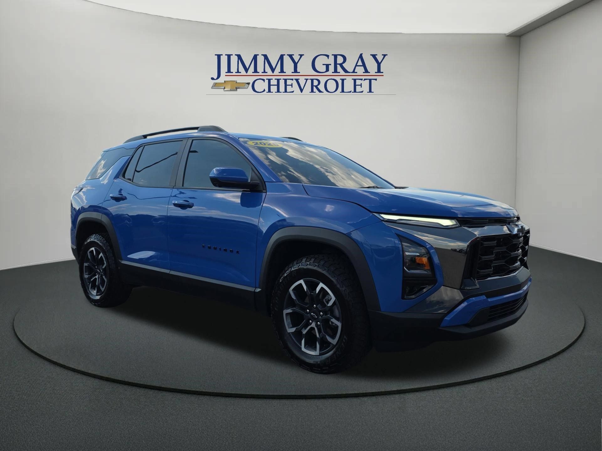 Used 2025 Chevrolet Equinox ACTIV w/ Safety and Technology Package AWD/4WD image 7