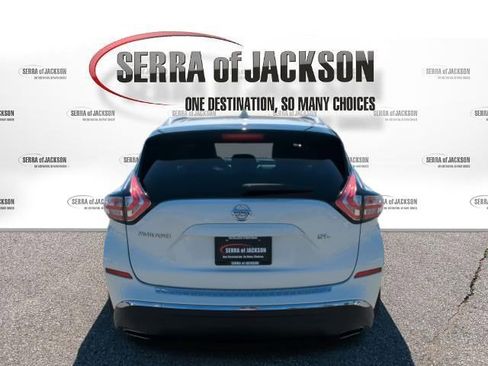 Used 2018 Nissan Murano SL w/ Moonroof Package image 7