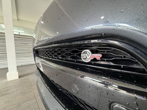Used 2020 Land Rover Range Rover Sport SVR AWD/4WD image 9