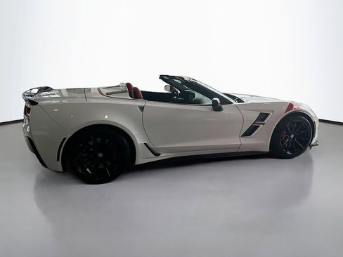 Used 2017 Chevrolet Corvette Grand Sport RWD image 4