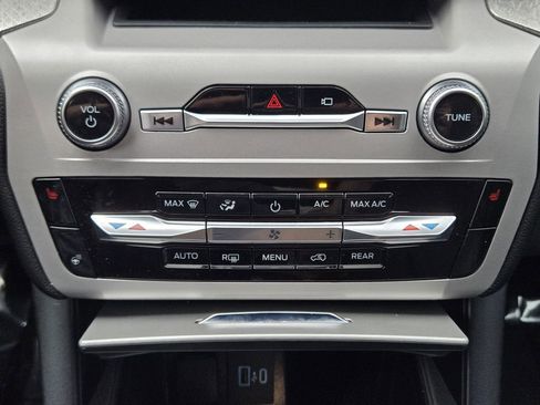 Used 2023 Ford Explorer Timberline image 24