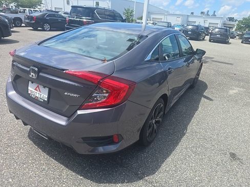 Used 2021 Honda Civic Sport image 5
