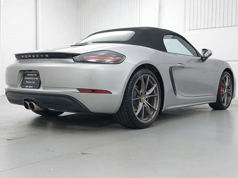 Used 2025 Porsche 718 Boxster S RWD image 7