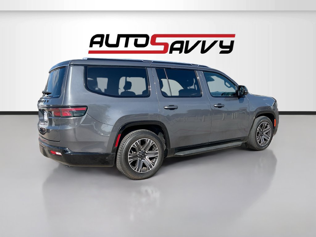 Used 2024 Jeep Wagoneer Series II w/ Convenience Group I AWD/4WD image 7