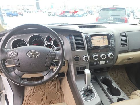 Used 2011 Toyota Sequoia Limited image 14