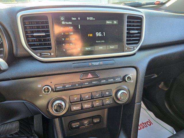 Used 2022 Kia Sportage LX AWD/4WD image 27