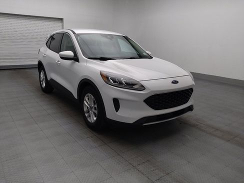 Used 2020 Ford Escape SE FWD image 13