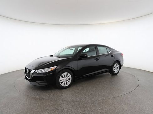 Used 2020 Nissan Sentra S image 3
