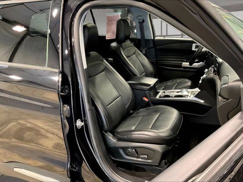 Used 2020 Ford Explorer Limited AWD/4WD image 31