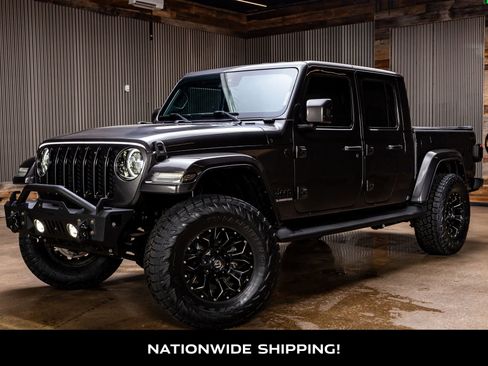 Used 2021 Jeep Gladiator Overland AWD/4WD image 4