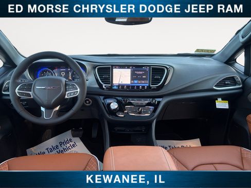 New 2026 Chrysler Pacifica Pinnacle image 10