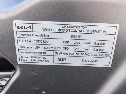 Certified 2023 Kia Sorento SX Prestige AWD/4WD image 28