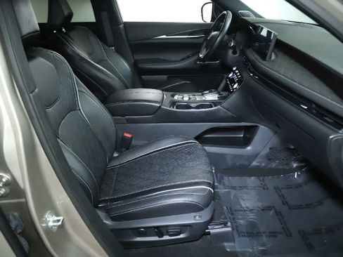 Used 2023 INFINITI QX60 Autograph w/ Cargo Package AWD/4WD image 37