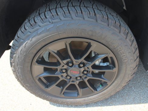 Used 2022 Toyota Tundra SR5 image 24