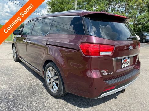 Used 2018 Kia Sedona SX Limited FWD image 7