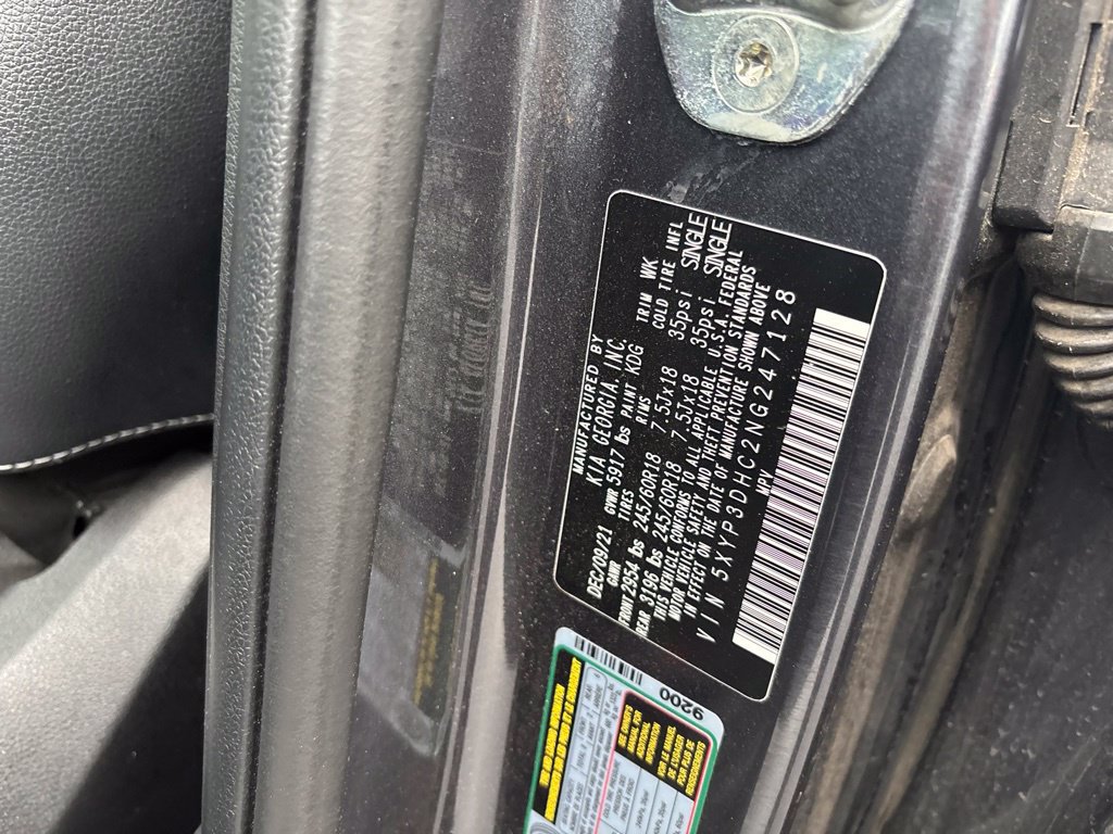 Used 2022 Kia Telluride EX w/ Towing Package AWD/4WD image 6
