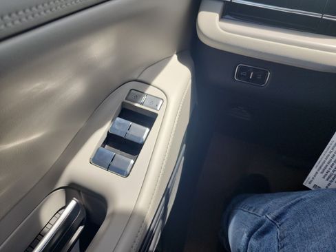 New 2026 Lincoln Navigator L Reserve AWD/4WD image 34