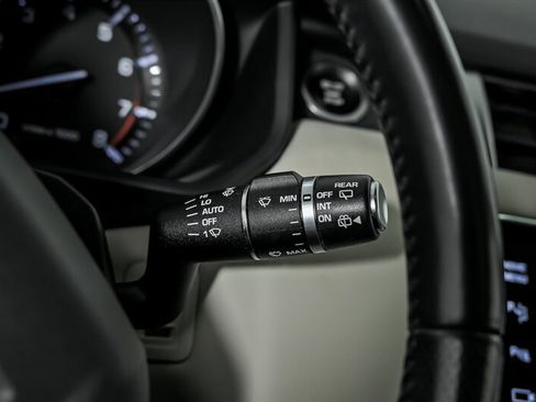 Used 2014 Land Rover Range Rover Sport HSE AWD/4WD image 27