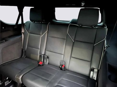 Used 2023 Cadillac Escalade ESV Premium Luxury image 37