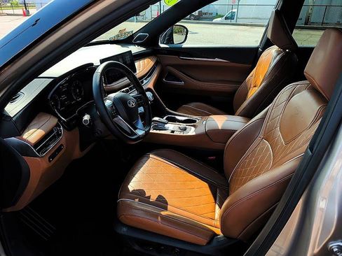 Certified 2025 INFINITI QX60 Autograph w/ Cargo Package AWD/4WD image 8