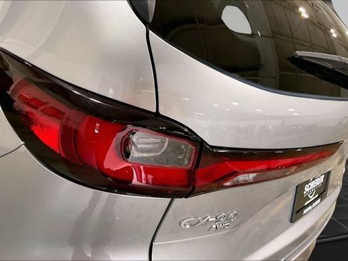 Certified 2024 MAZDA CX-90 Plug-In Hybrid w/ Premium Pkg AWD/4WD image 31