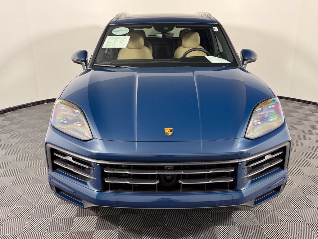 Certified 2024 Porsche Cayenne AWD/4WD image 10