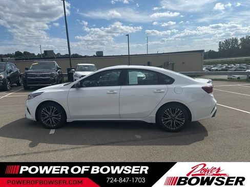 Used 2024 Kia Forte GT-Line FWD image 3