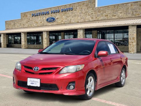 Used 2012 Toyota Corolla S FWD image 2