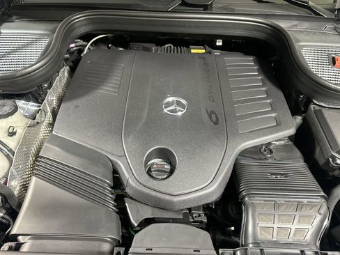 New 2025 Mercedes-Benz GLS 450 4MATIC image 27