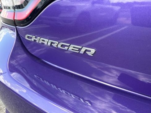 Used 2023 Dodge Charger SXT RWD image 12