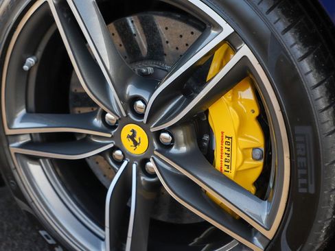 Certified 2022 Ferrari Roma image 16