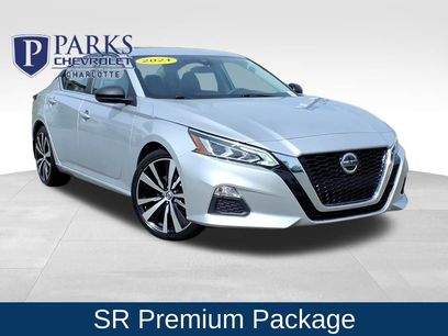 Used 2021 Nissan Altima 2.5 SR w/ SR Premium Package