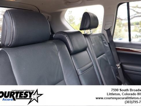 Used 2016 Lexus GX 460 w/ Premium Package AWD/4WD image 29