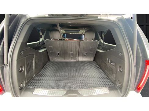 Used 2023 GMC Yukon XL Denali Ultimate w/ LPO, Floor Liner Package AWD/4WD image 26