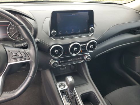 Used 2021 Nissan Sentra SV image 19