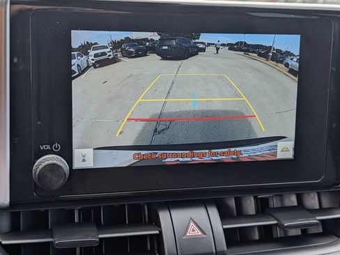 Used 2025 Toyota RAV4 XLE w/ Convenience Package FWD image 18