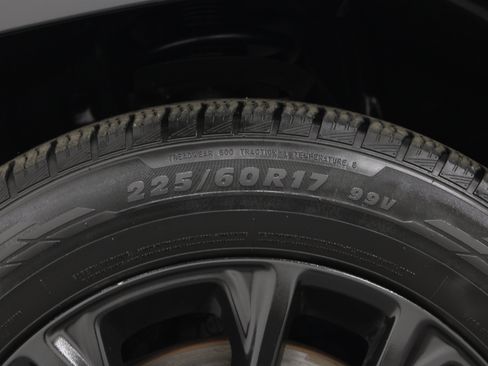 Used 2021 Jeep Cherokee Latitude Lux w/ Sun & Sound Group FWD image 38