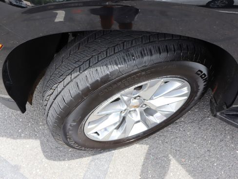 Used 2025 Chevrolet Tahoe Premier AWD/4WD image 44