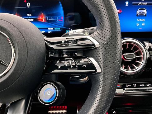 Certified 2024 Mercedes-Benz GLA 35 AMG 4MATIC image 21