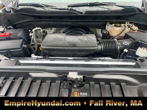 Used 2023 Chevrolet Silverado 1500 ZR2 image 12