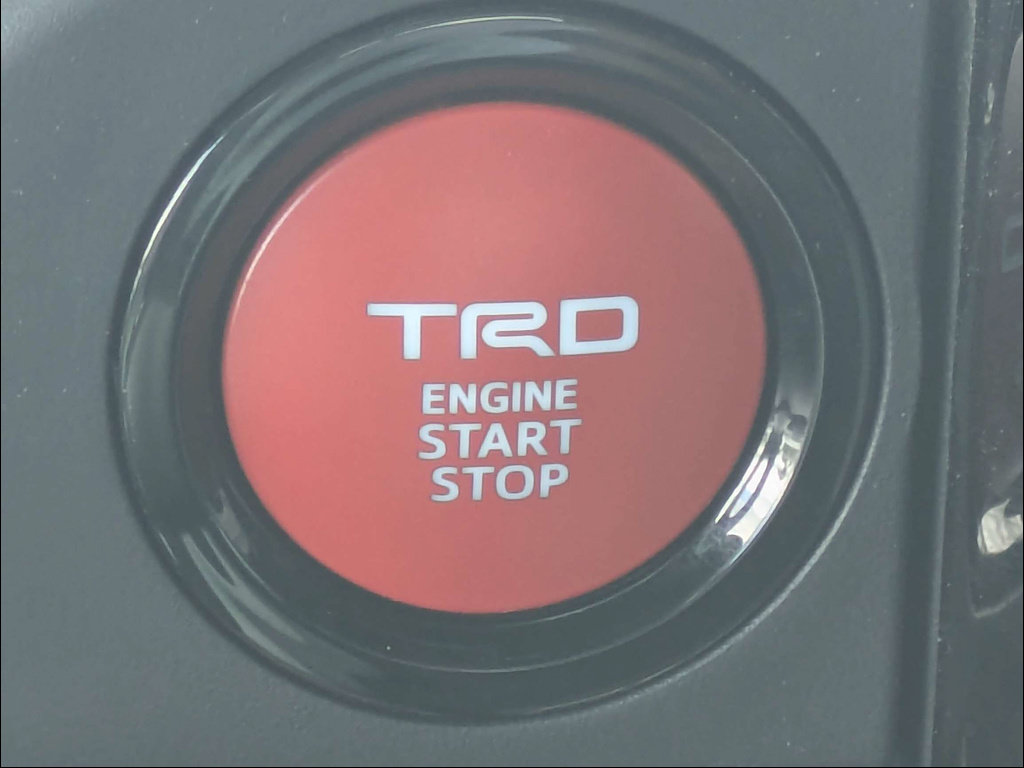 Used 2026 Toyota Tacoma TRD Sport w/ TRD Sport Upgrade Package RWD image 29