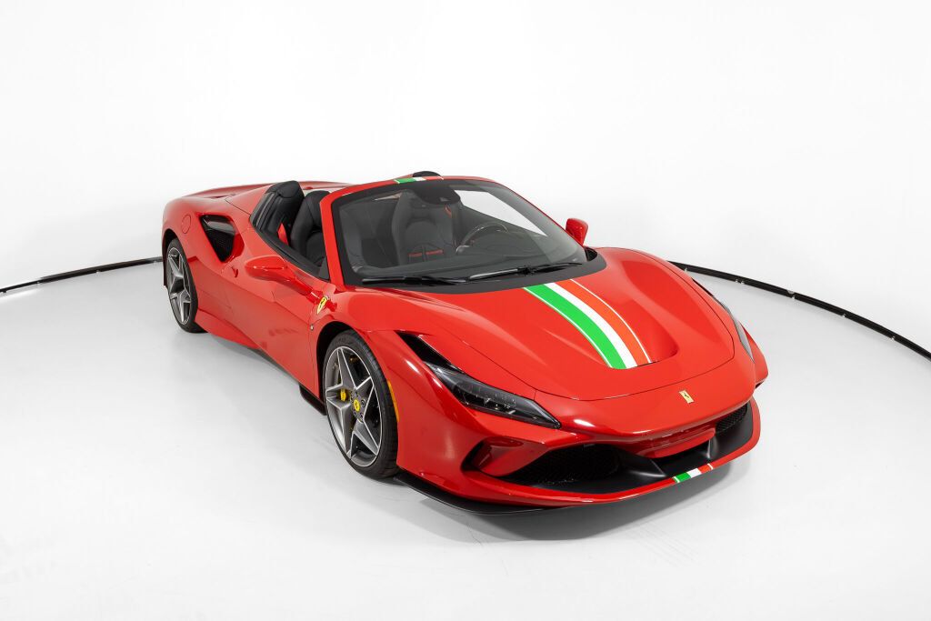 Used 2022 Ferrari F8 Tributo RWD image 12