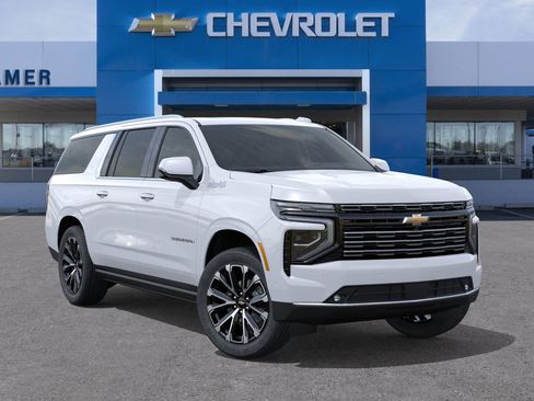 New 2026 Chevrolet Suburban High Country image 7