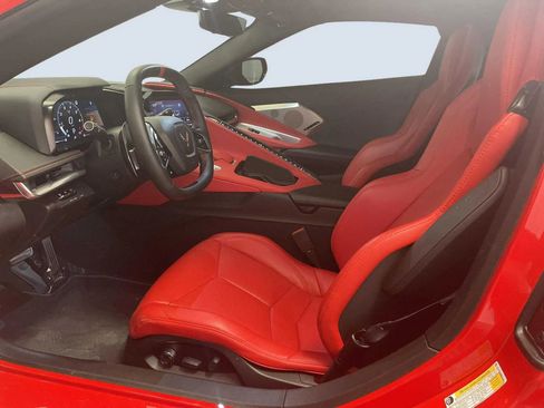 Used 2021 Chevrolet Corvette Stingray Preferred Cpe w/ Z51 Performance Package RWD image 11