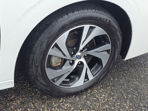 Certified 2023 Subaru Legacy Premium image 15