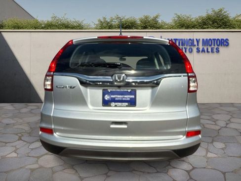 Used 2015 Honda CR-V LX image 6