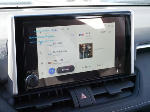 Certified 2025 Toyota RAV4 XLE image 22